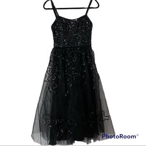 BETSEY JOHNSON Evenings Black Sequin Dress 4